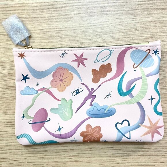 Ipsy Glam Bag Zippered Pouch Cosmetics Bag in Light Pink with Dreamy Designs - Picture 1 of 8